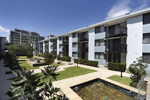 Lodestar Waterside Apartments - Accommodation Perth 14