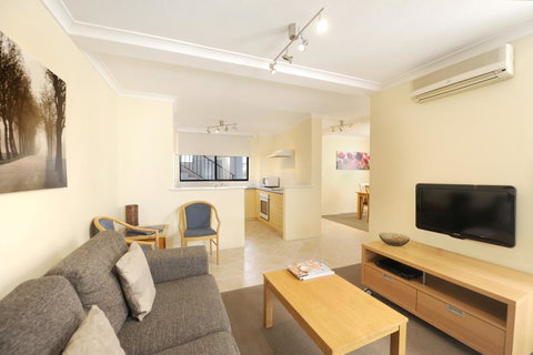 Lodestar Waterside Apartments - Accommodation Perth 26