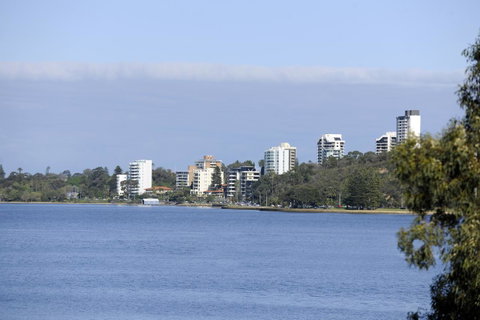 Lodestar Waterside Apartments - Accommodation Perth 40