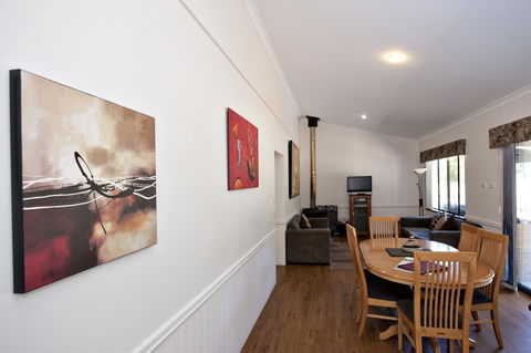 Margaret River Hideaway & Farmstay - Perth Resorts 18