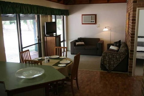 Margaret River Hideaway & Farmstay - Perth Resorts 16