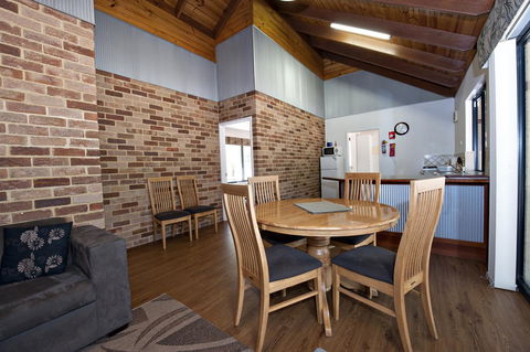 Margaret River Hideaway & Farmstay - Perth Resorts 13