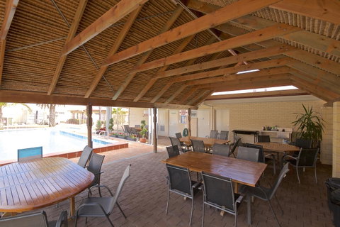 Bunbury Motel And Apartments - Accommodation Perth 8