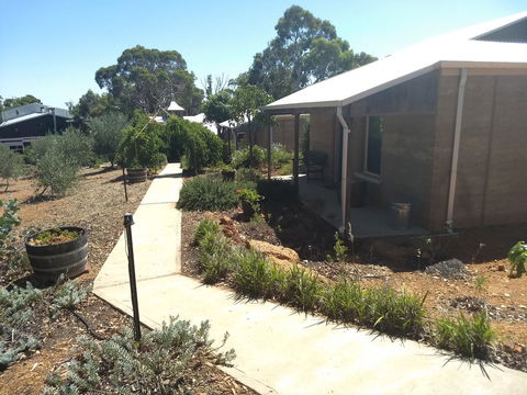 Hotham Ridge Estate - Perth Resorts 14