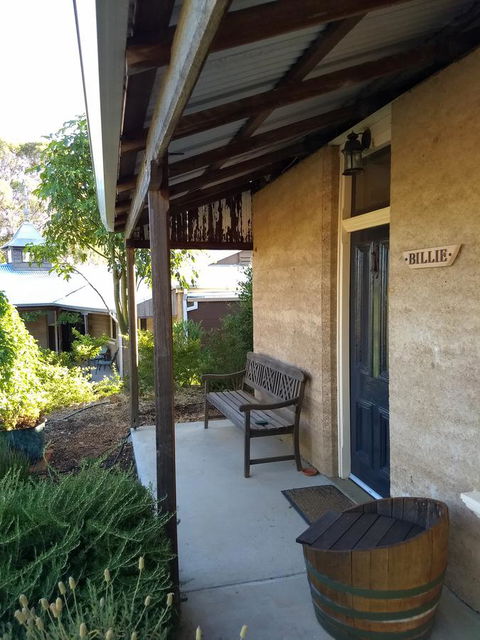 Hotham Ridge Estate - Perth Resorts 17