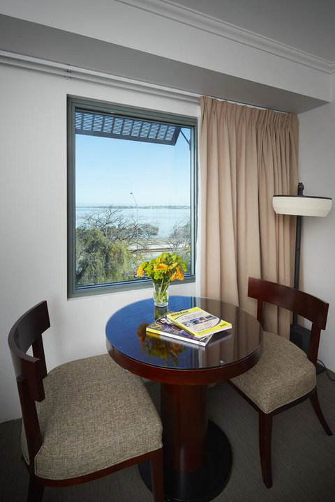 Pagoda Resort & Spa - Perth Resorts 9