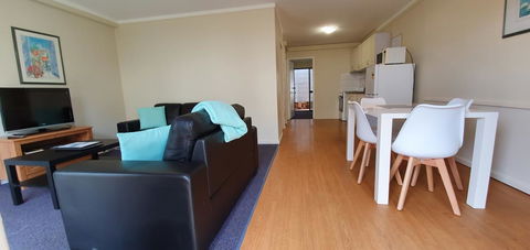 West Beach Lagoon 202 - Quiet & Ground Floor! - Perth Resorts 9