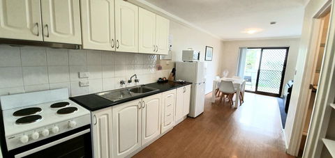 West Beach Lagoon 202 - Quiet & Ground Floor! - Perth Resorts 6