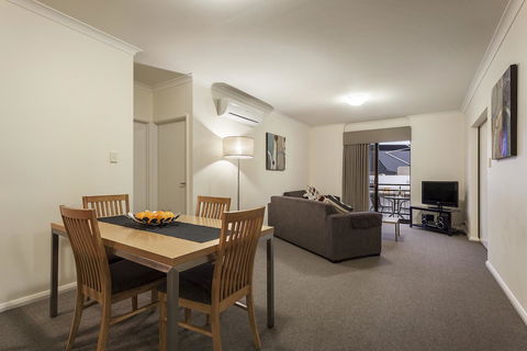Best Western Northbridge Apartments - Accommodation Perth 18