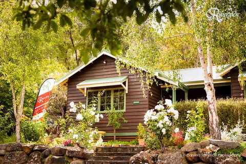 Riverglen Chalets - Perth Resorts 28