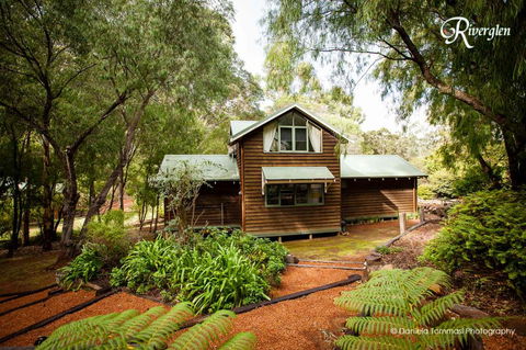 Riverglen Chalets - Perth Resorts 30