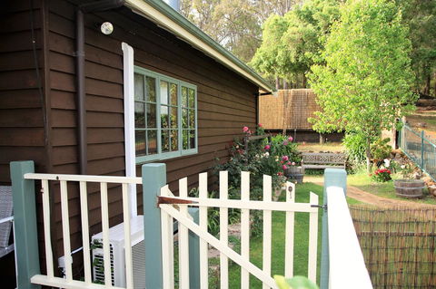 Riverglen Chalets - Perth Resorts 17
