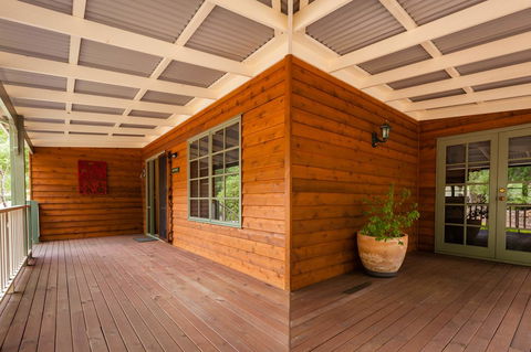 Riverglen Chalets - Perth Resorts 7
