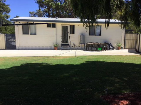 Jbay Beach Shack - Accommodation Perth 2