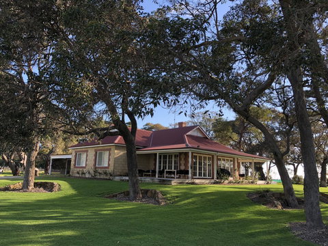 Caves Road Guest Houses - Perth Resorts 19