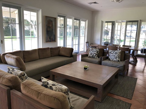 Caves Road Guest Houses - Perth Resorts 18