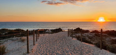 West Beach Lagoon 218 - Outstanding Value! - Accommodation Perth 26