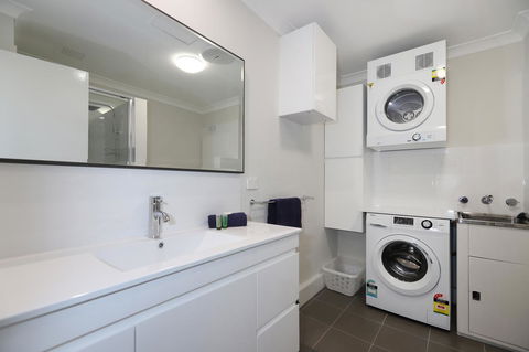 West Beach Lagoon 218 - Outstanding Value! - Accommodation Perth 11