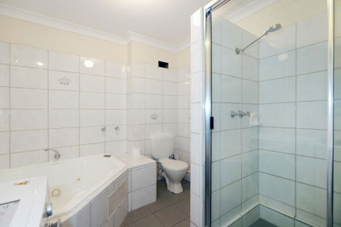 West Beach Lagoon 114 â€“ Ocean Views - Perth Resorts 10