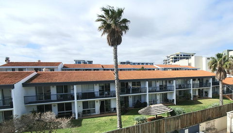 West Beach Lagoon 208 â€“ Great Value! - Perth Resorts 22