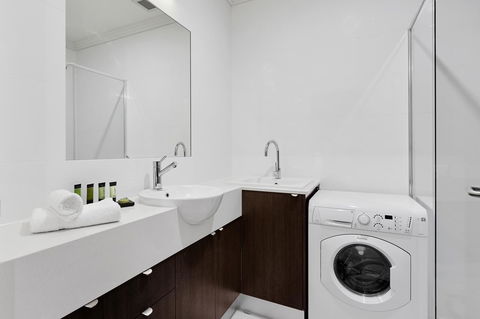 Attika Hotel - Accommodation Perth 13