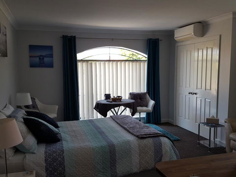 Palm Beach Bed & Breakfast - Accommodation Perth 14