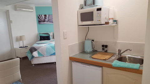 Palm Beach Bed & Breakfast - Accommodation Perth 11