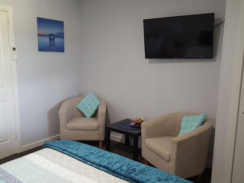 Palm Beach Bed & Breakfast - Accommodation Perth 3