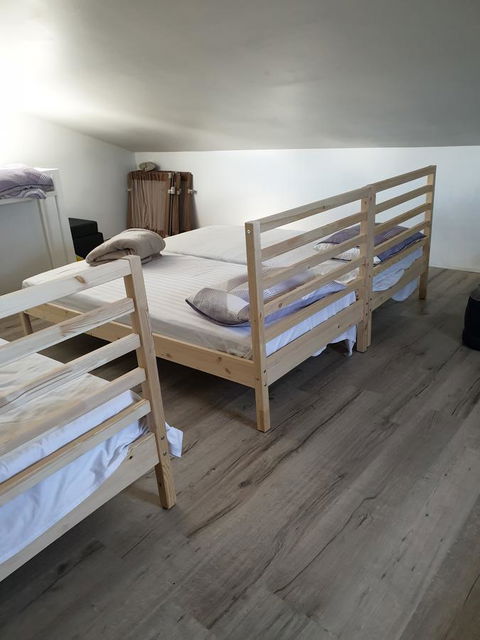 DIANELLA Budget Rooms Happy Place To Stay - Accommodation Perth 21