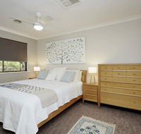 Marcus Villa Booragoon - Accommodation Perth