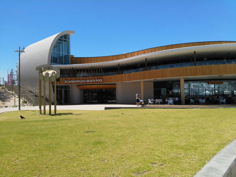 Salty Kiss - Perth Resorts 16