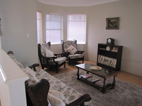 Ocean View Retreat - Accommodation Perth 4