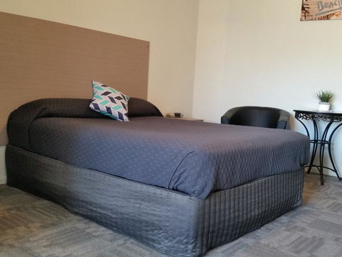 Mandurah Foreshore Motel - Accommodation Perth 2