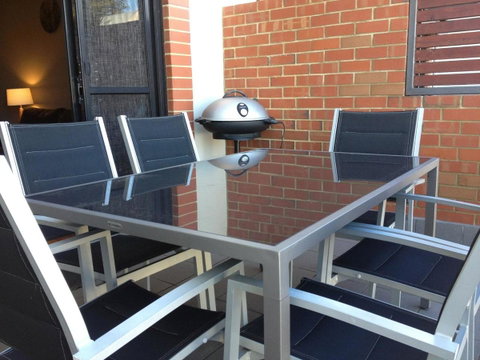 Cloisters - Accommodation Perth 7