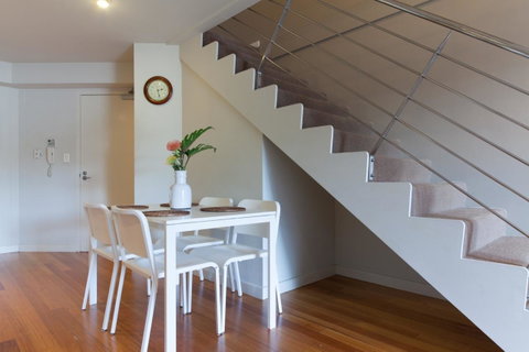 Cloisters - Accommodation Perth 2