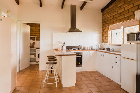 Margaret River Holiday Cottages - Accommodation Perth 5