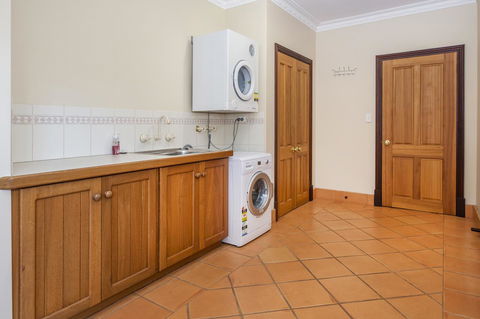 A Hidden Bush Delight - Accommodation Perth 29