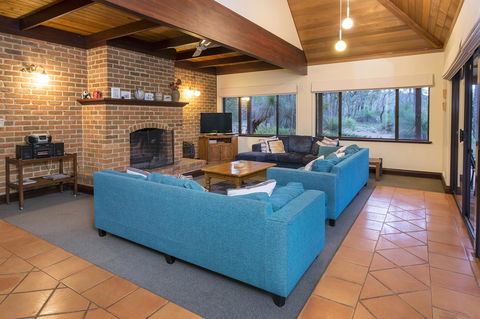 A Hidden Bush Delight - Accommodation Perth 14