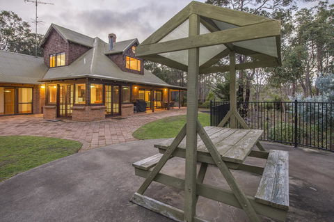 A Hidden Bush Delight - Accommodation Perth 5