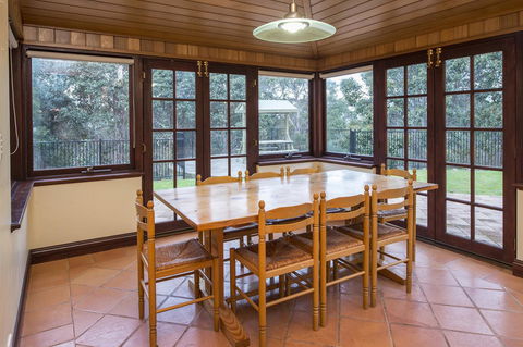A Hidden Bush Delight - Accommodation Perth 15