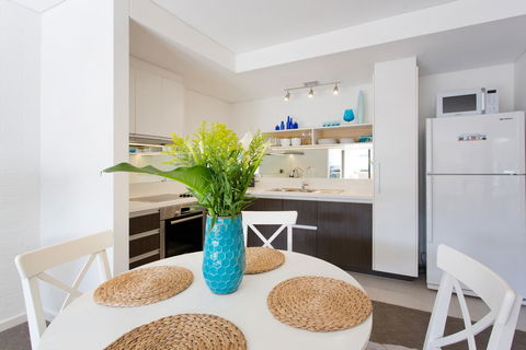 Beachside Living - South Fremantle - Accommodation Perth 12
