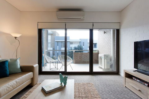 Beachside Living - South Fremantle - Accommodation Perth 13