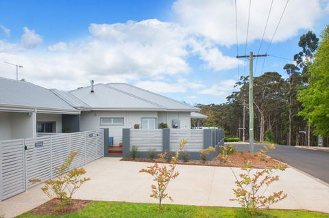 Churchill Studios - Perth Resorts 10