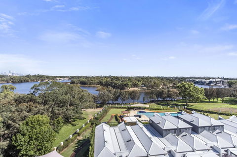 508 Stupendous Sunsets & Views Pool Gym Parking - Perth Resorts 34
