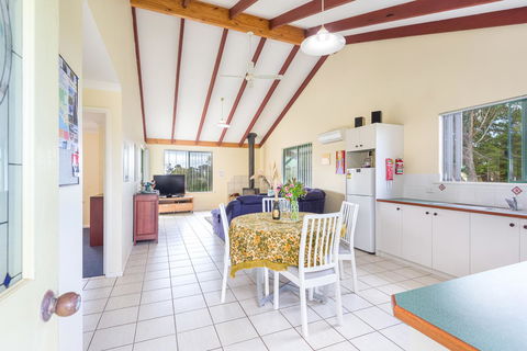 Surfside Ocean Beach Denmark Holiday Accommodation - Perth Resorts 29