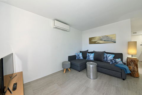 Cottesloe Apartment Close To Beach - Perth Resorts 16