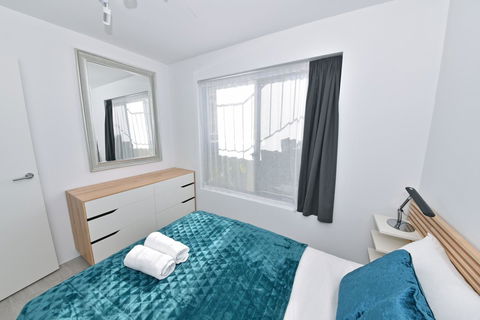 Cottesloe Apartment Close To Beach - Perth Resorts 9