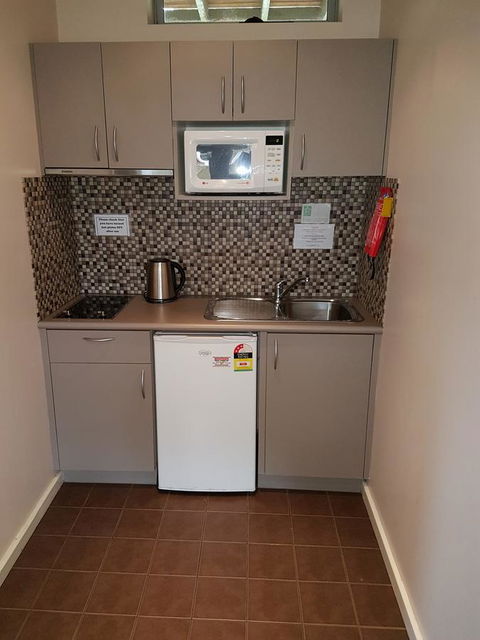 Adamsons Riverside Accommodation - Perth Resorts 37