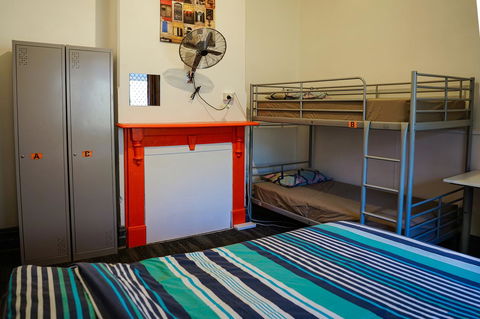 Haus Accommodation - Perth Resorts 12