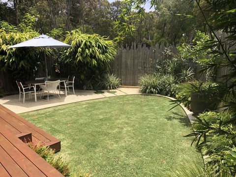 Banksia Luxury Villa - Perth Resorts 6